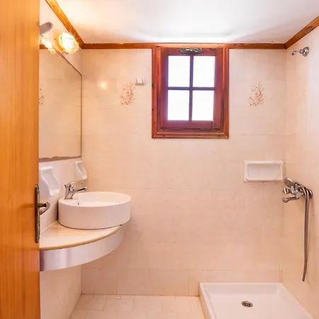 Sun Week Bay מלון קפסולה