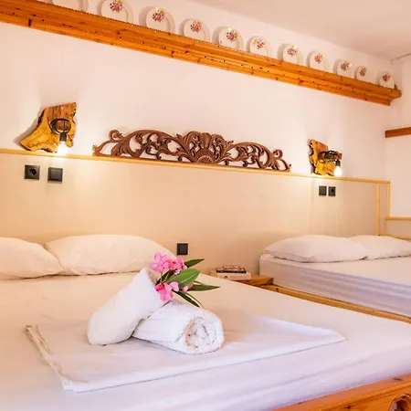 Sun Week Bay מלון קפסולה *